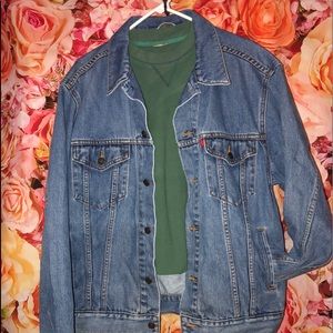 Levi’s Oversized Denim Jacket